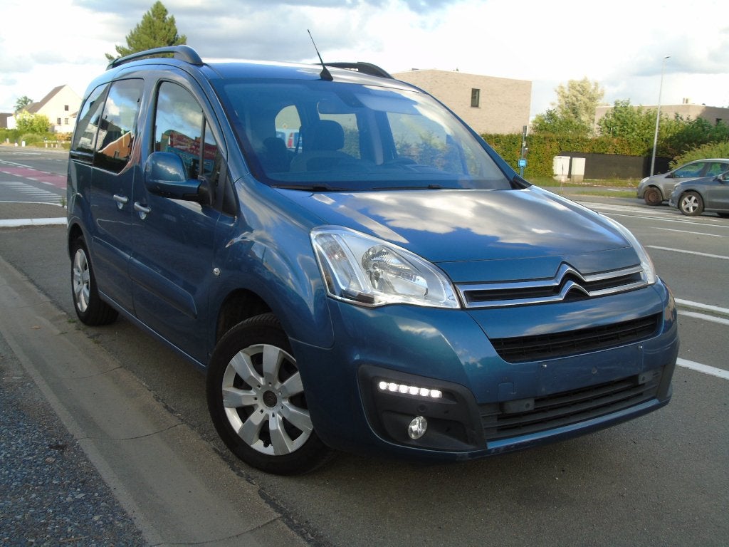 Citroen Berlingo 1.6i Benzine *10/2015 *1e Eigen*Camera*Navi, Autos, Citroën, Euro 6, Entreprise, 72 kW, Boîte manuelle