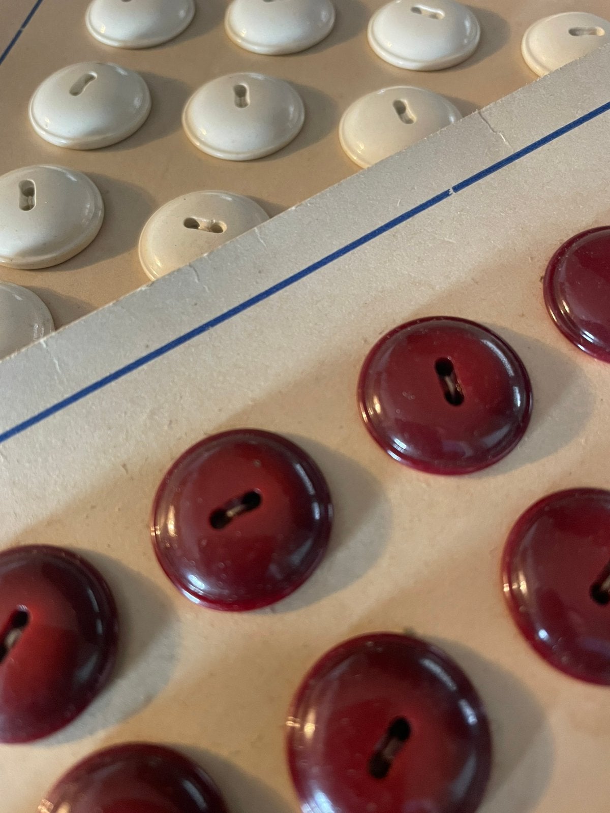 2 Vintage genaaide knopenkaarten, Ophalen, Zo goed als nieuw