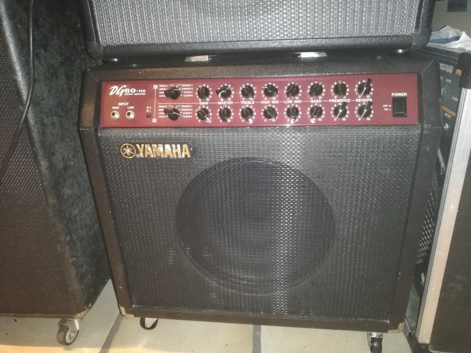 yamaha Dg60-12  solid state amp prof kwaliteit, Ophalen of Verzenden, Gitaar