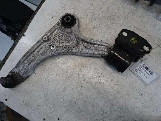 BRAS DE SUSPENSION AVANT GAUCHE (TRIANGLE) Ford Mondeo V, Mevr. I. Hauben, Rue de l'Espoir 34 34
4030  GRIVEGNÉE, BE, Info@Collignon.be