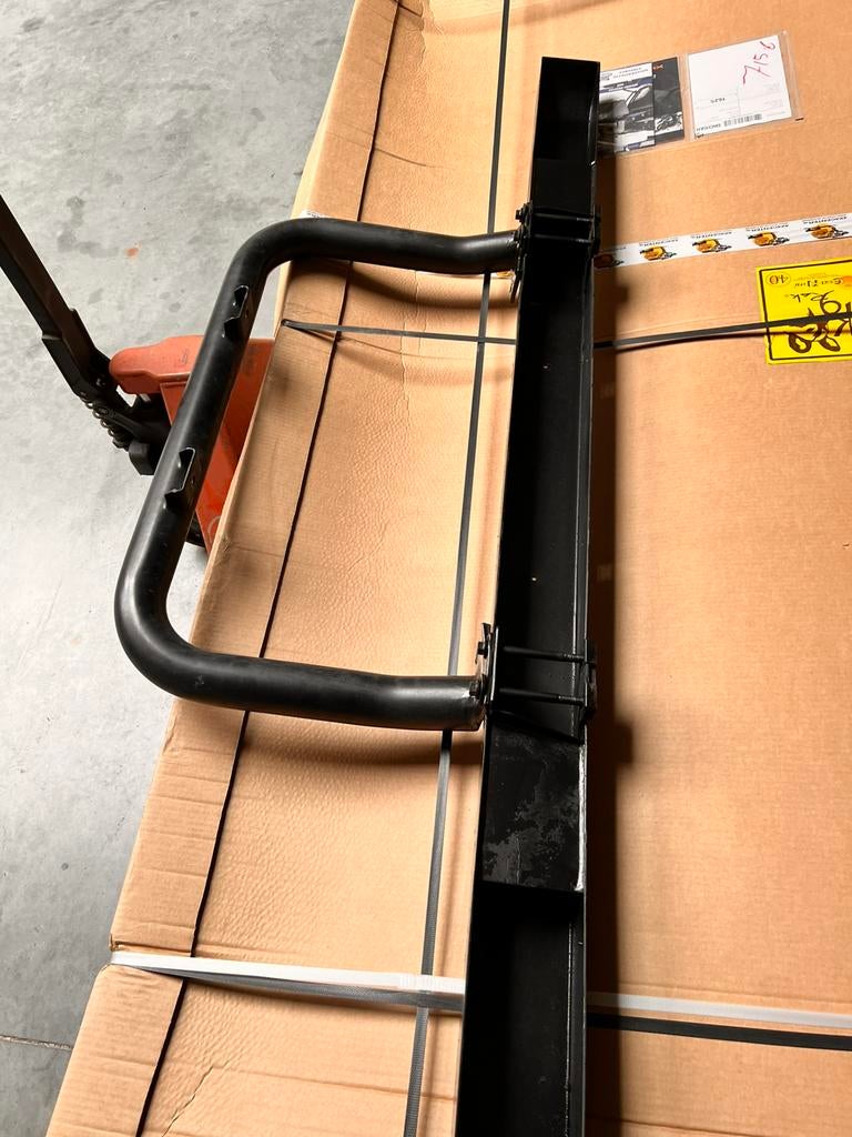 Landrover bumper, Autos : Pièces & Accessoires, Enlèvement