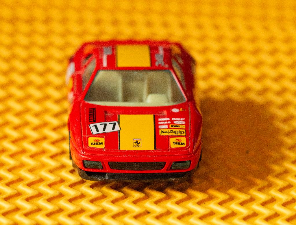 Maquette réduite Ferrari 348TB, Enlèvement ou Envoi, Utilisé