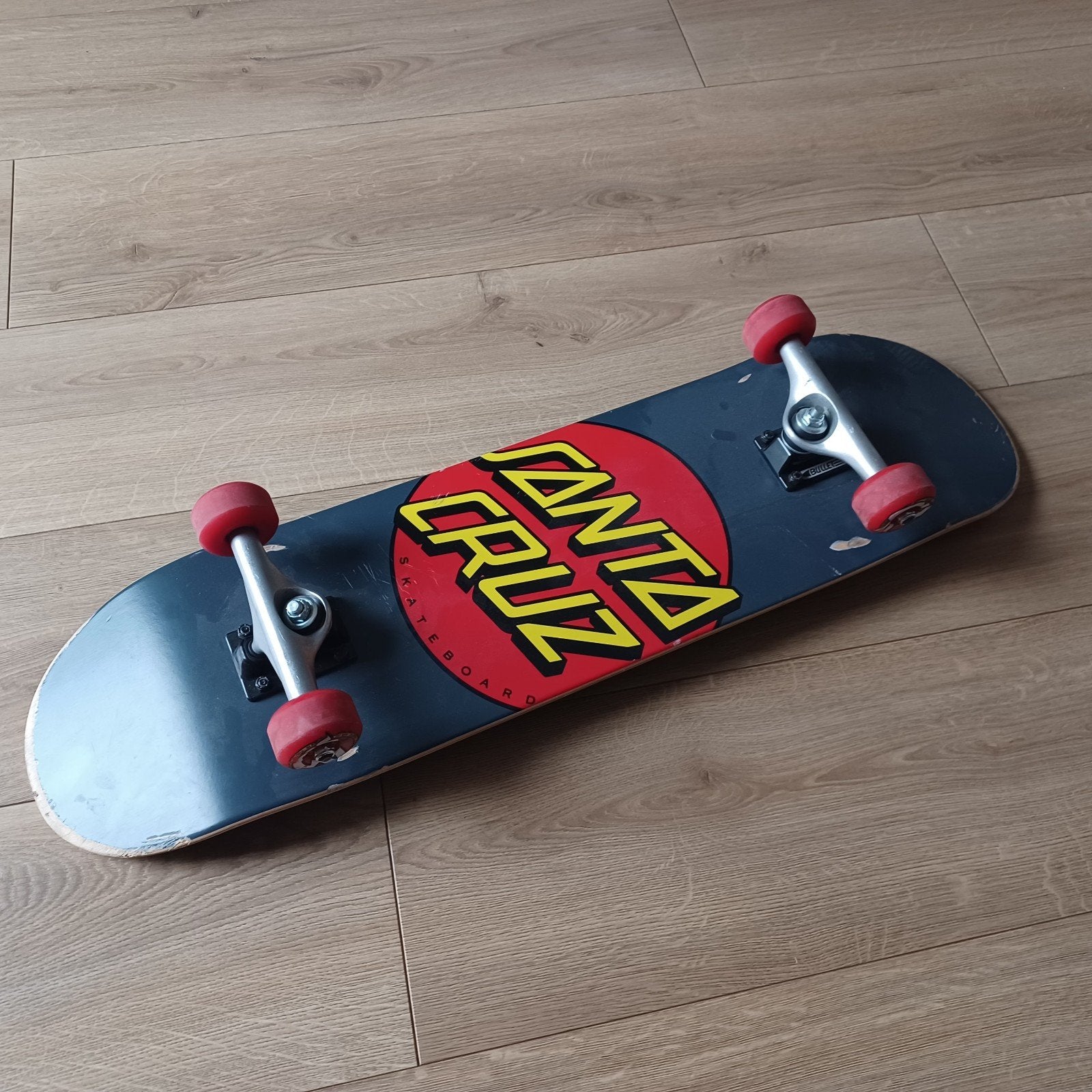 planche à roulettes Santa Cruz Pro en bon état, Enlèvement ou Envoi