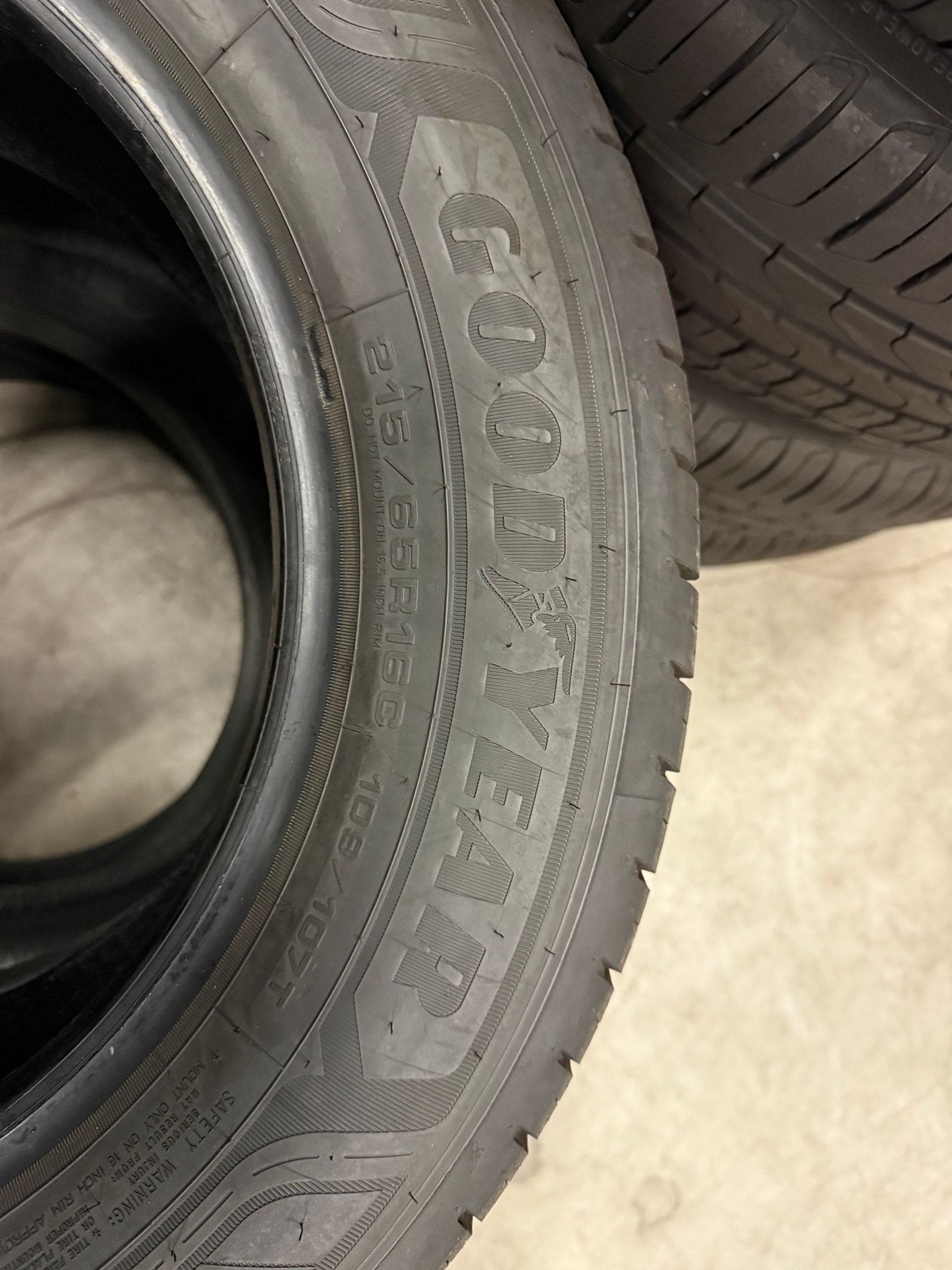 DEMO 215 65 16C  109/17 Goodyear Efficientgrip Cargo 2, Auto-onderdelen, -, Ophalen of Verzenden, Band(en), -