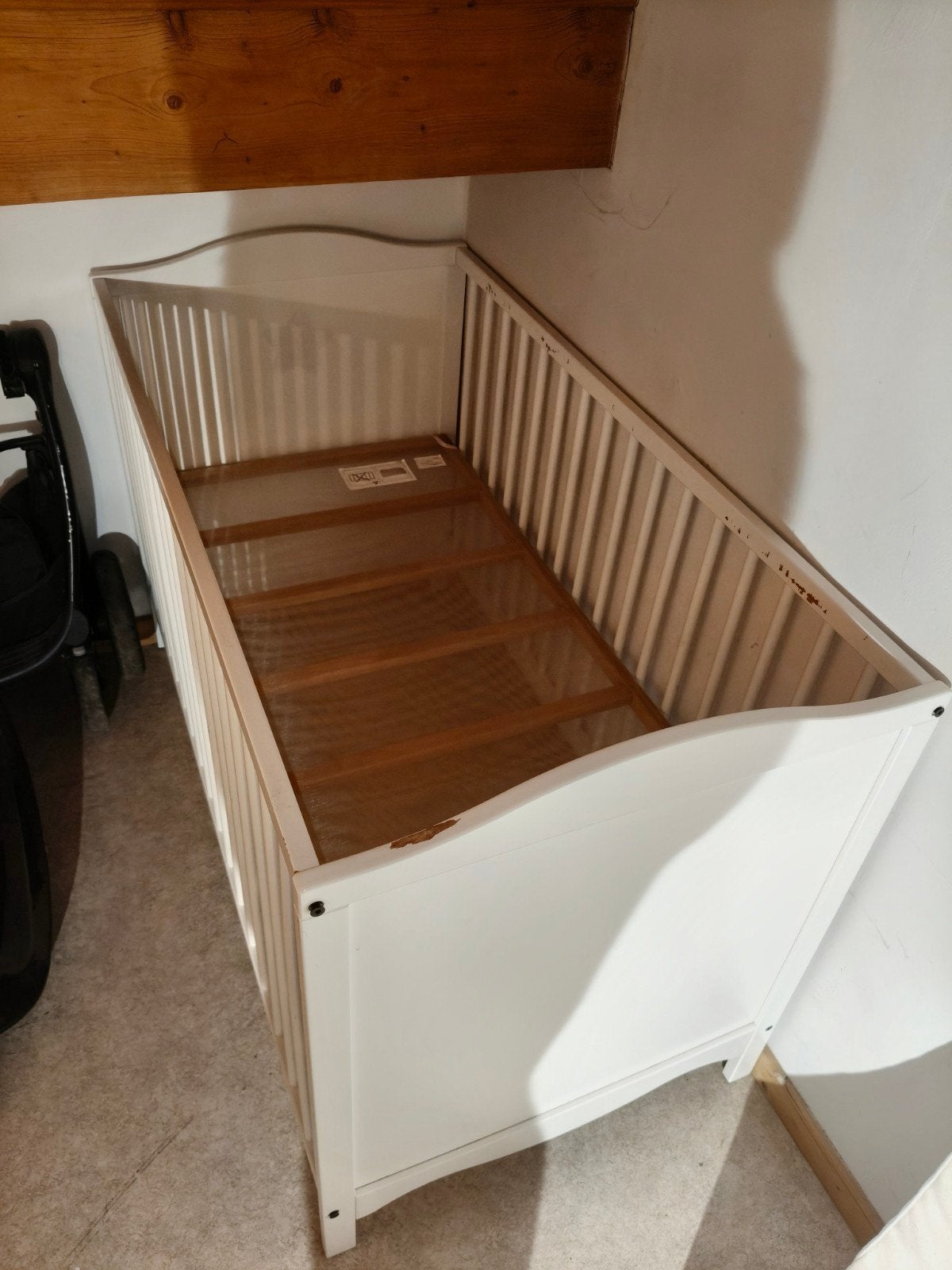 Lit bébé IKEA 60 x 120 cm (à repeindre), Enlèvement