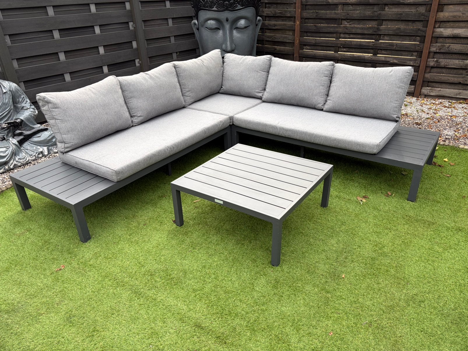 Loungeset aluminium exotan met bijhorende kussens en tafel, Ophalen, Zo goed als nieuw, Aluminium, Loungeset