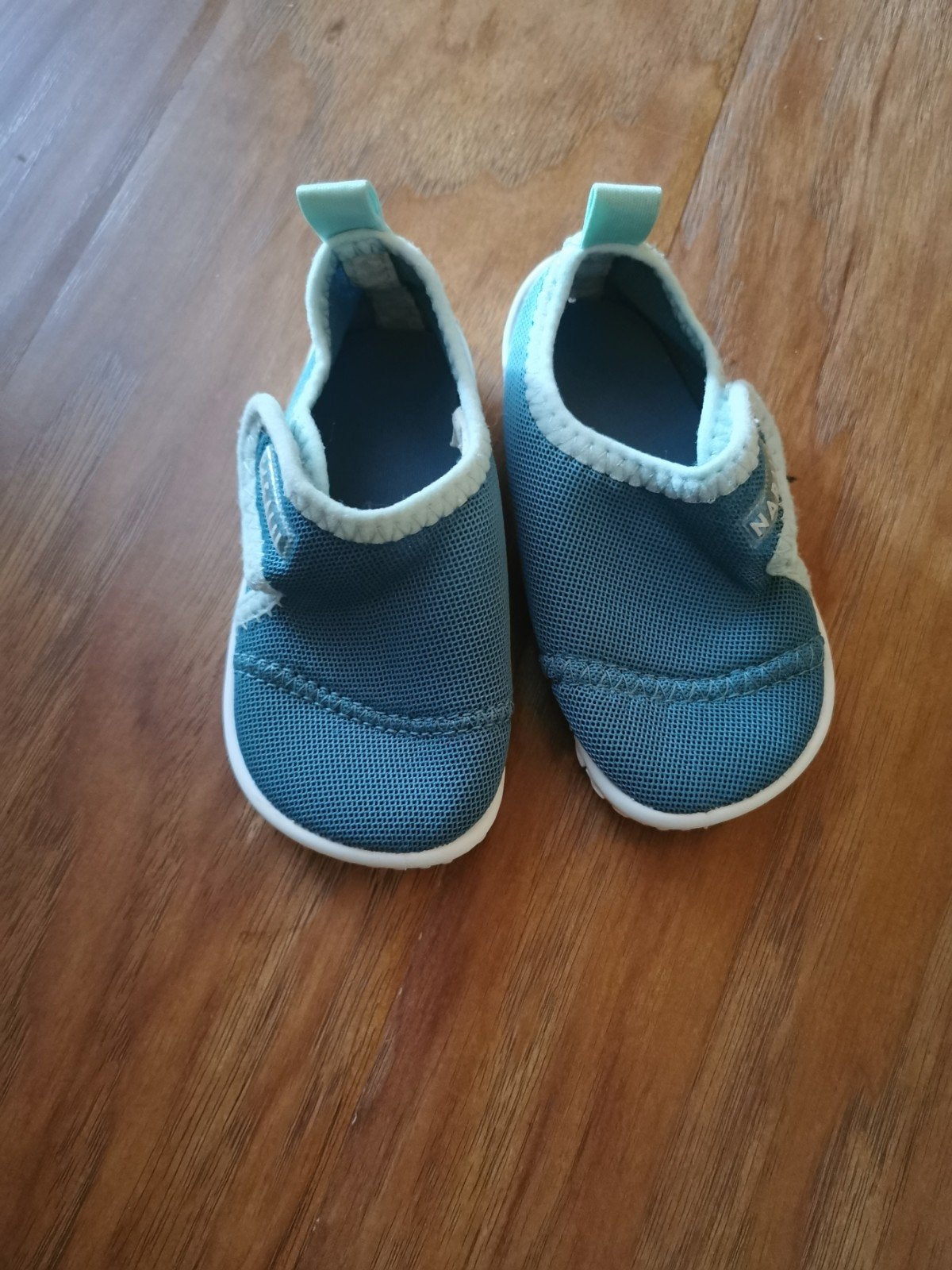 Chaussures aquatique vert bébé, Enfants & Bébés, Vêtements de bébé | Chaussures & Chaussettes, Garçon ou Fille, Decathlon, Enlèvement