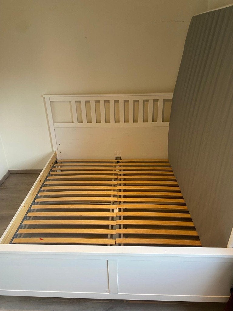 IKEA HEMNES bed 180x200 cm inclusief lattenbodem - €200, Huis en Inrichting, Ophalen, Eenpersoons, Wit, Zo goed als nieuw
