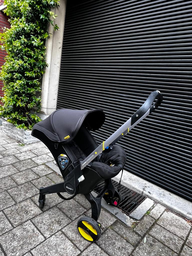 Doona + isofix, Kinderen en Baby's, Ophalen, Zo goed als nieuw
