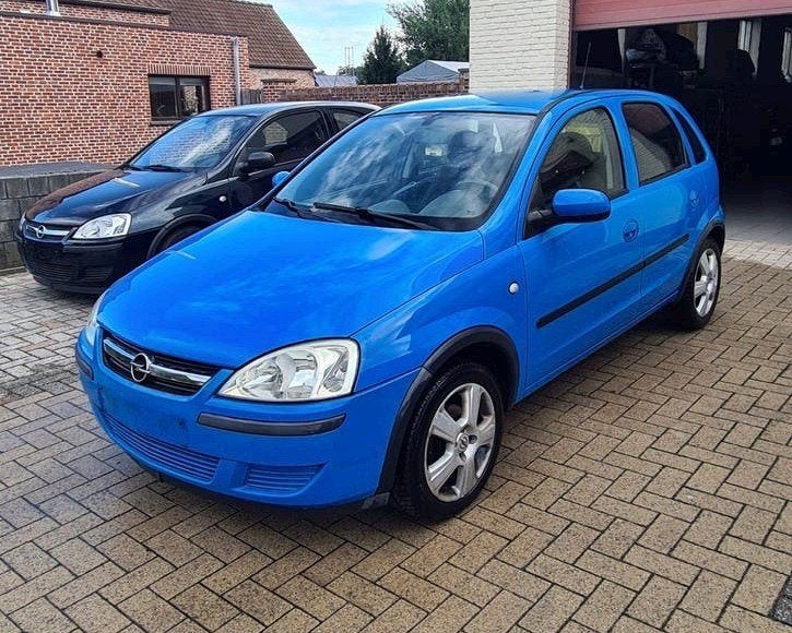 Opel Corsa/1.2 essence/VR homologué
VENTE/CLIMATISATION/5 PO, Achat, Vitres électriques, Entreprise, 5 portes