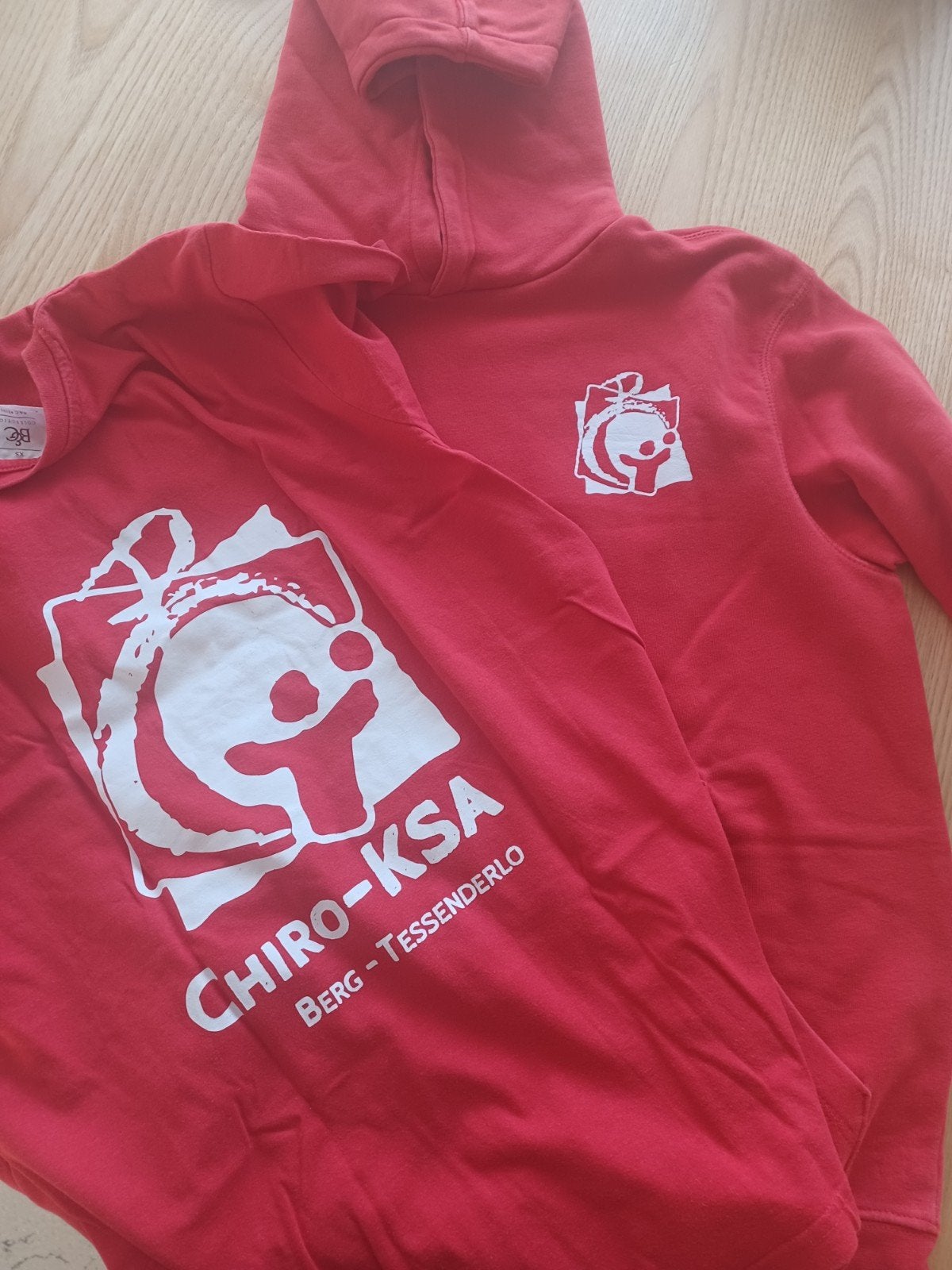 KSA-CHIRO Tessenderlo-Ham Hoodie+ T-shirt, Kinderen en Baby's, Ophalen, Zo goed als nieuw, Jongen of Meisje, Trui of Vest
