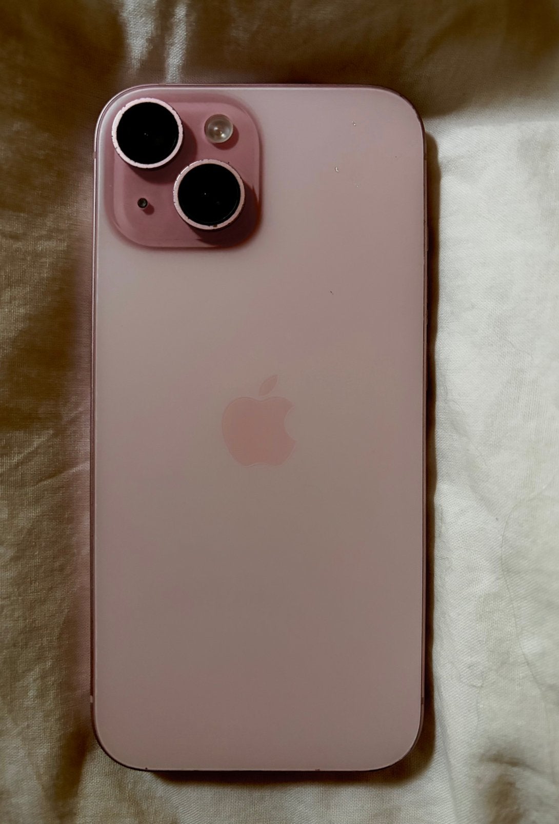 Apple iPhone 15 Rose — 256 GB (lire la description !), IPhone 15, Enlèvement ou Envoi, Rose, Utilisé