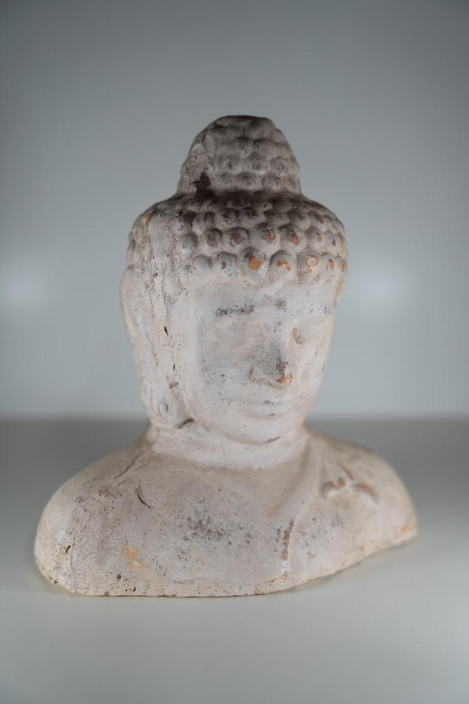 Buste de Bouddha - Terre Cuite - 21 cm de haut (1,6 kg), Envoi, Comme neuf