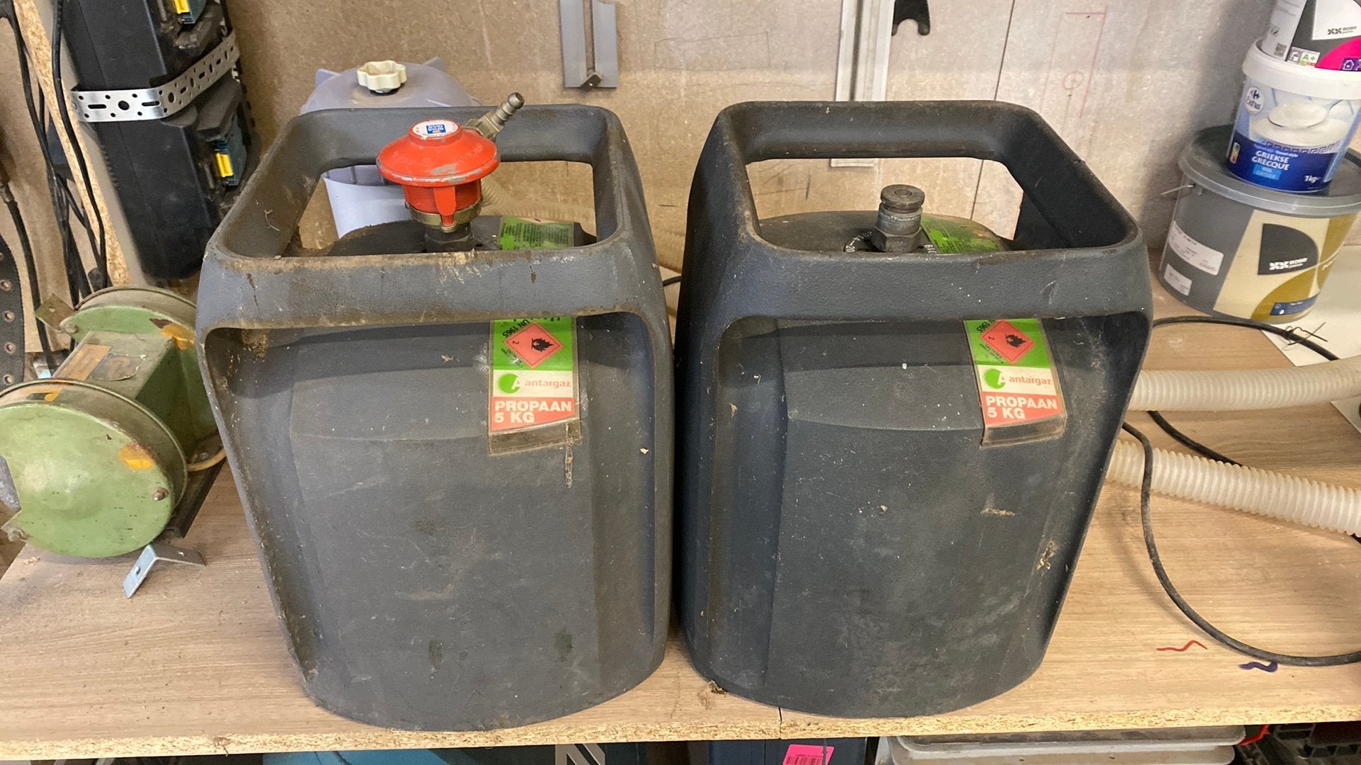 2 x Cube 5kg propaantank met ontspanner, Caravans en Kamperen, Ophalen, Gebruikt
