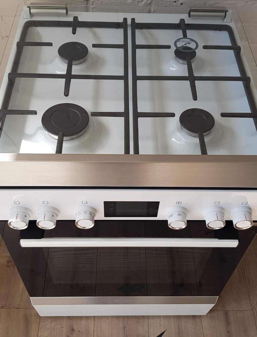 BOSCH gasfornuis met oven, Elektronische apparatuur, Fornuizen, Ophalen
