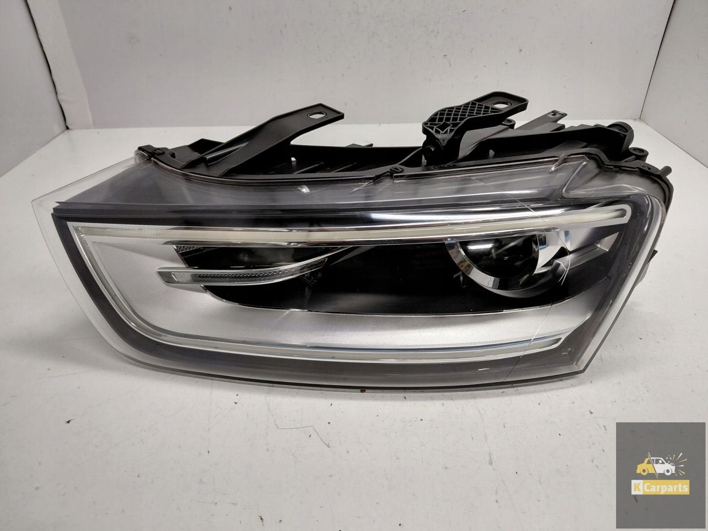 8U0941031 Audi Q3 8U Phare de torsion au x non gauche id al, Autos : Pièces & Accessoires, AUDI AG, Auto-Union-Strasse 1
85045  Ingolstadt, DE