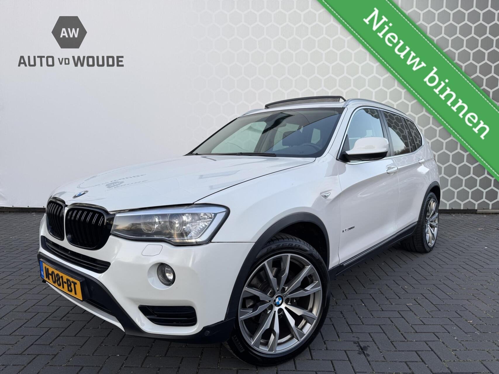 BMW X3 xDrive28i High Executive Panoramadak Automaat, Auto's, BMW, Automaat, 245 pk, Gebruikt, 2000 kg