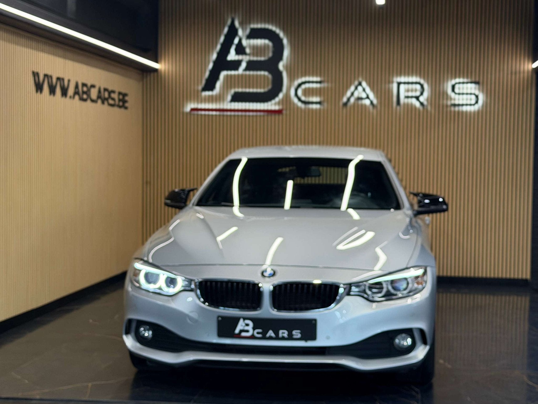 BMW 418 D * Gran Coupé * GARANTIE 12 MOIS * 1ER PROP * JANT, Autos, Cuir, Argent ou Gris, Achat, Entreprise