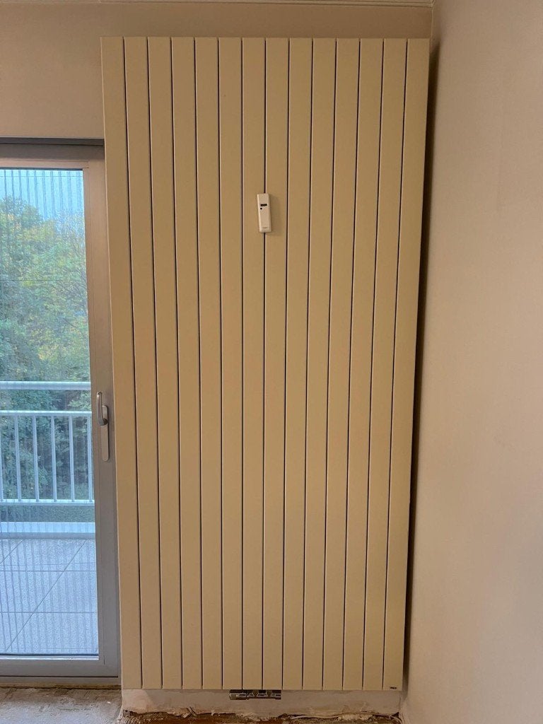 Vasco radiator incl. radiatorkraan en bevestigingsmateriaal, Doe-het-zelf en Bouw, Verwarming en Radiatoren, Ophalen, Radiator