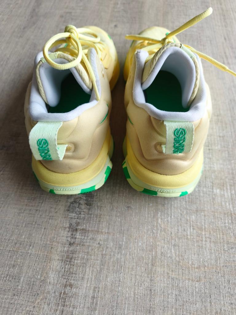 Basketbalschoenen Gianni maat 42, Ophalen of Verzenden