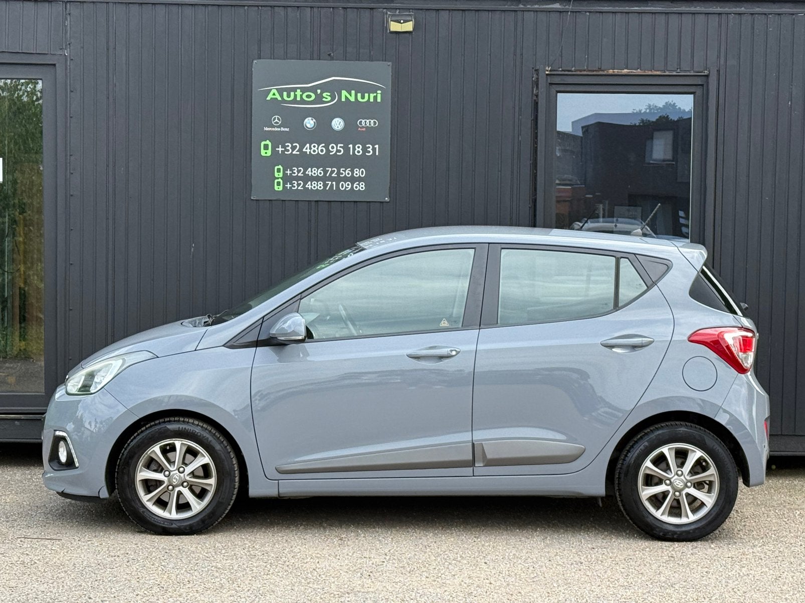 Hyundai i10 5deur’s benzine manueel airco 12M GARANTIE, Auto's, Euro 5, Stof, Zwart, Bedrijf