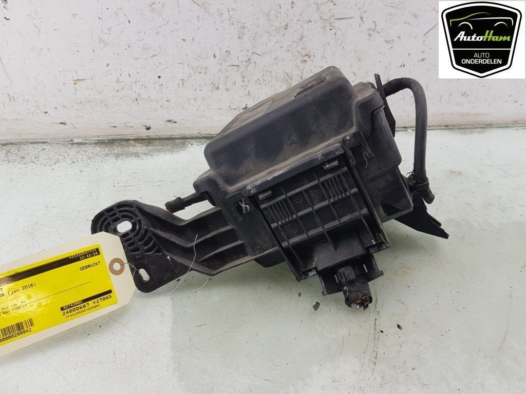 BOITIER FUSIBLES Peugeot 2008 (CU) (|42742002|), Dhr. J. Ham, Administratie@autoham.nl, Utilisé, Peugeot