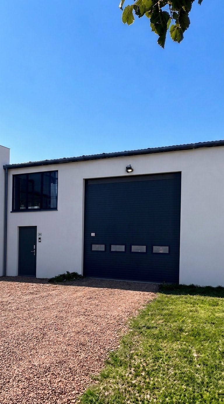 Entrepot à Oreye 450 m²., 450 m², Location, Espace commercial
