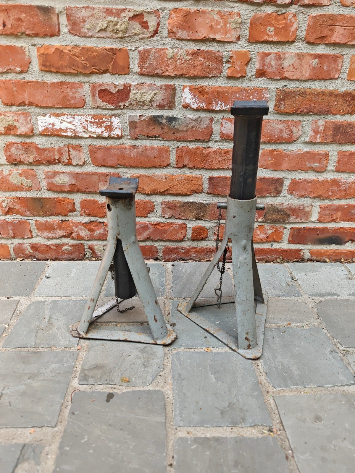 Set van 2 robuuste assteunen / kriksteunen (verstelbaar), Auto diversen, Krikken, Ophalen, Gebruikt, Manueel