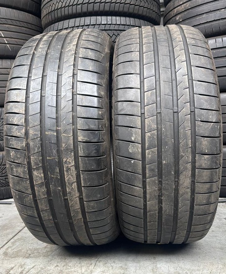 2555020 255/50/20 255/50R20 zomerbanden merk Bridgestone, Kleding | Dames, Jassen | Zomer, Ophalen