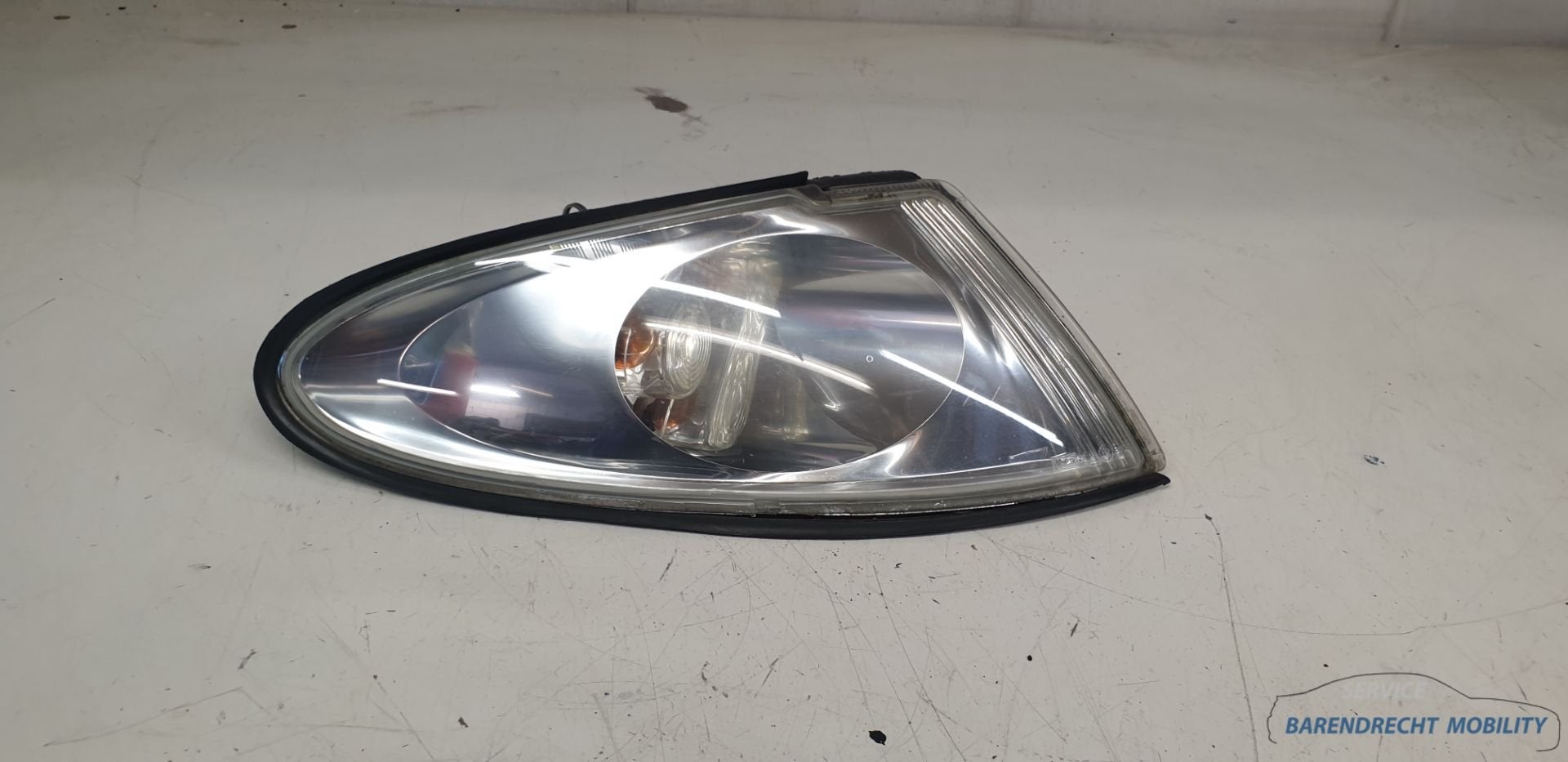 Clignotant gauche pour Espace III Avantime avec douille 6025, Renault Group, Contact.group@renault.com, Renault, Utilisé
