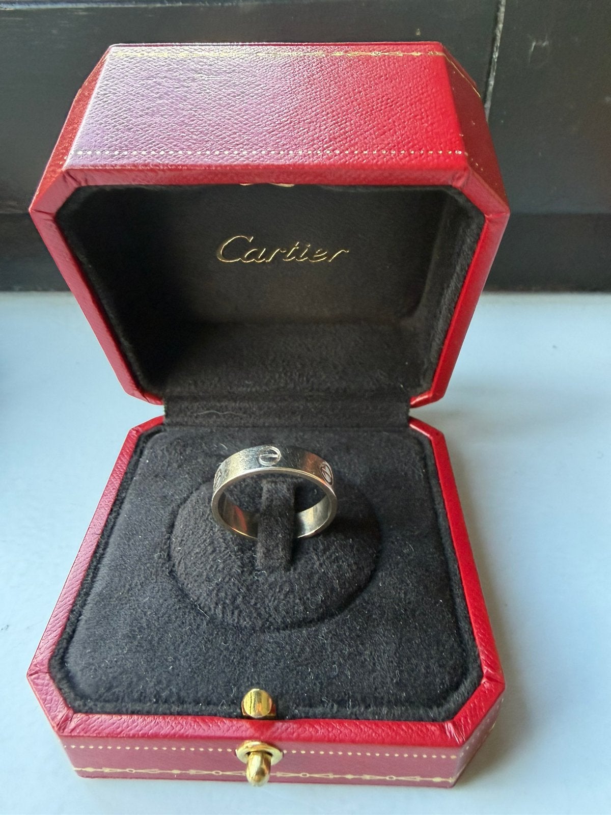 Bague Cartier LOVE classique en or blanc – Taille 62, Ophalen, Gebruikt, 20 of groter, Dame of Heer