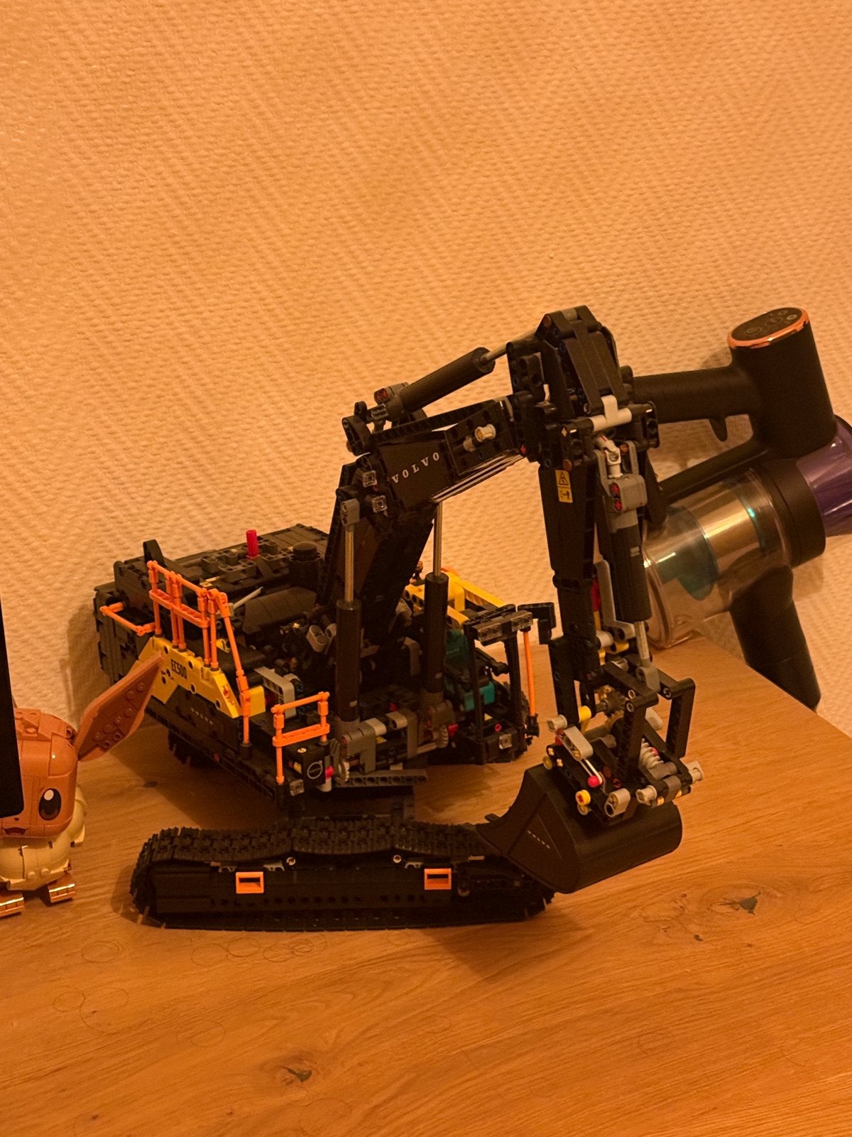Lego Volvo EC500, Lego, Ophalen of Verzenden, Zo goed als nieuw, Complete set