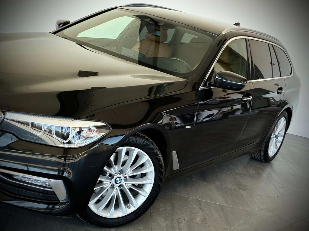 BMW 5 Serie 520 dA Touring LUXURY LINE-GPS-CUIR-CAMERA-JANTE, Autos, BMW, Cuir, Beige, Entreprise, Automatique