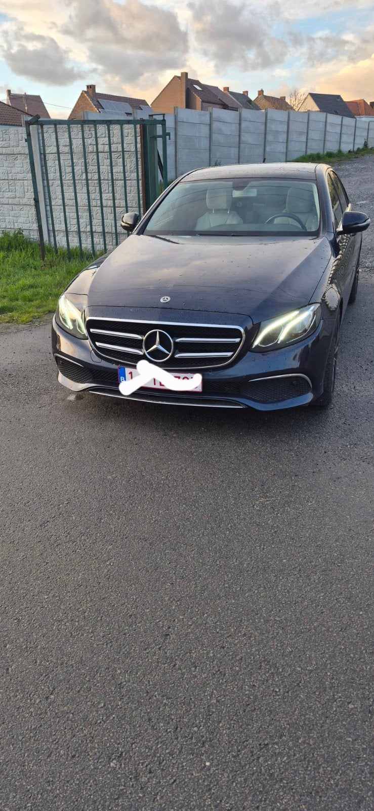 Mercedes E 200 D business solution, Autos, Mercedes-Benz, Cuir, 118 g/km, Entretenue par le concessionnaire, Automatique