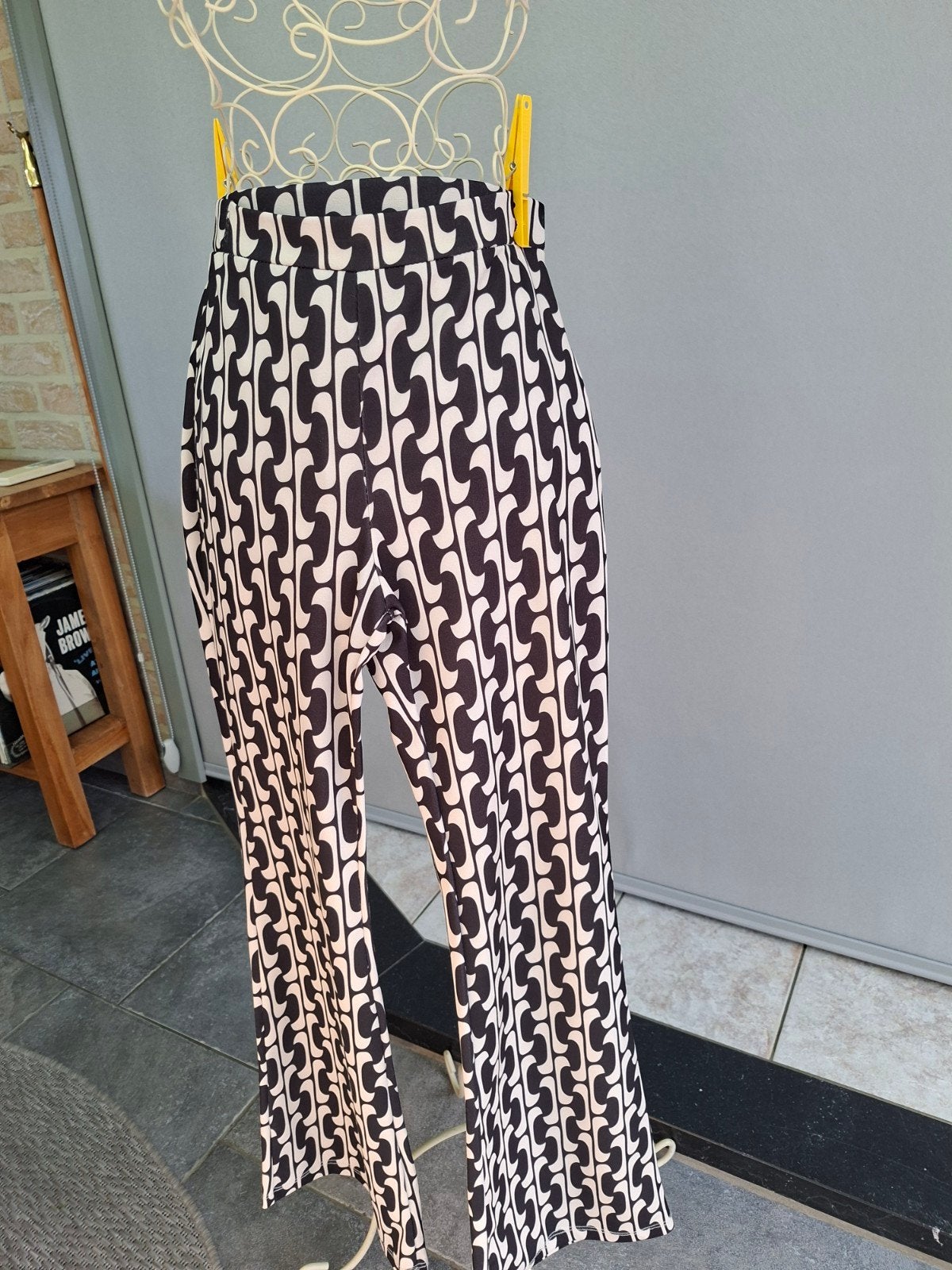 damesbroek/ seventies- maat M, Enlèvement ou Envoi, Taille 38/40 (M)
