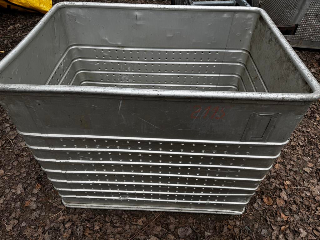 Aluminium bak, Ophalen, Gebruikt