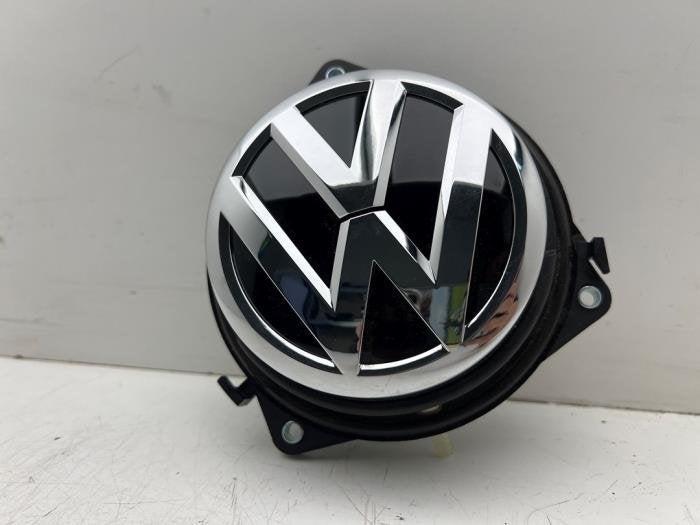 Handgreep Achterklep van een Volkswagen Passat, Gebruikt, -, Volkswagen, -