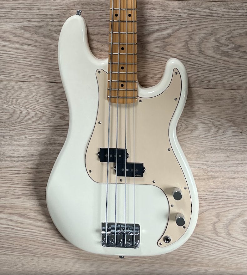 Fender Precision Bass 2014 (MIM), Muziek en Instrumenten, Ophalen, Gebruikt, Elektrisch