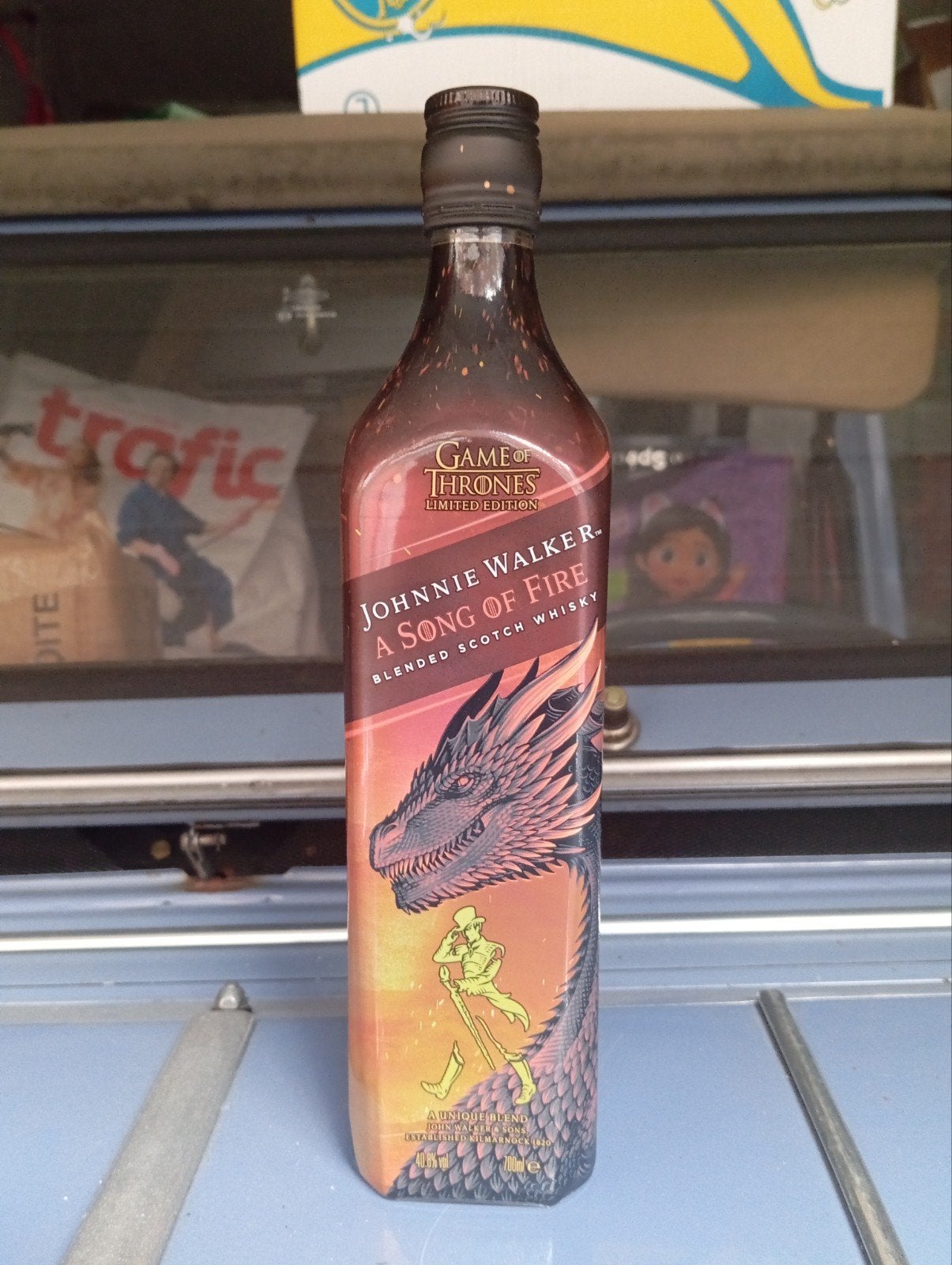 Whisky Johnny Walker GOT, Ophalen