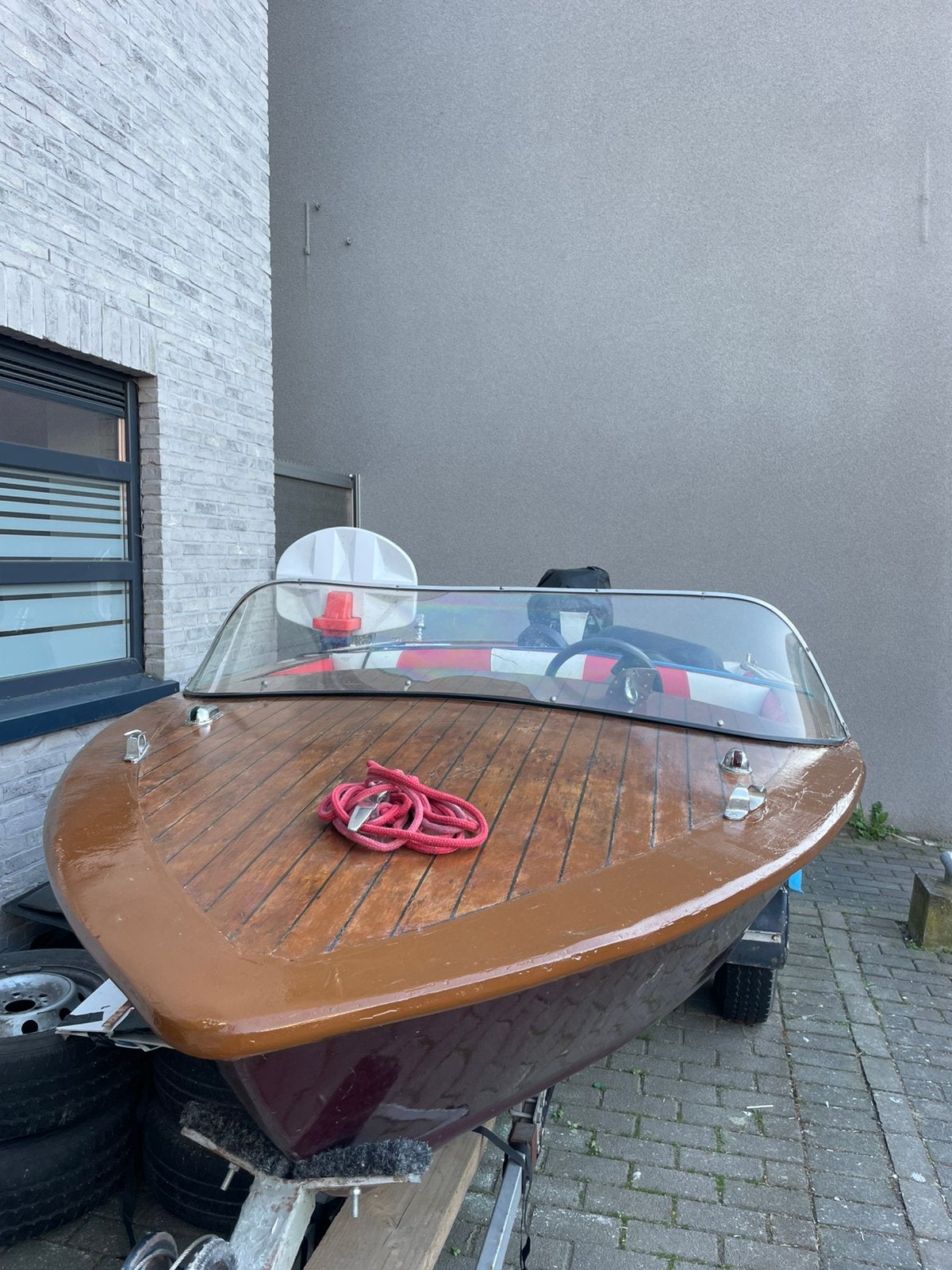 Italiaanse Vega bootje zonder vaarbewijs +trailer, Watersport en Boten, Ophalen, Zo goed als nieuw