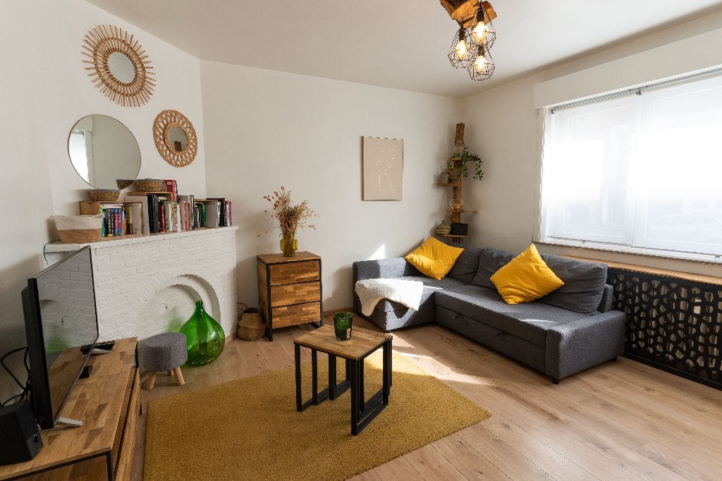 Appartement 1 chambre avec balcon et caves à Etterbeek, Immo, Maisons à vendre, Bruxelles, Rez-de-chaussée, 65 m², 1 pièces