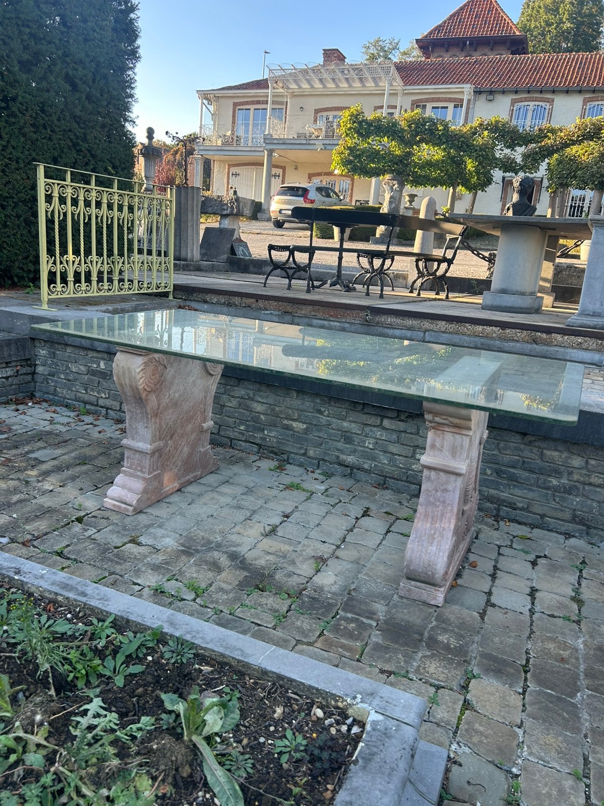Tafel te koop met glazen blad!, Ophalen of Verzenden, Zo goed als nieuw