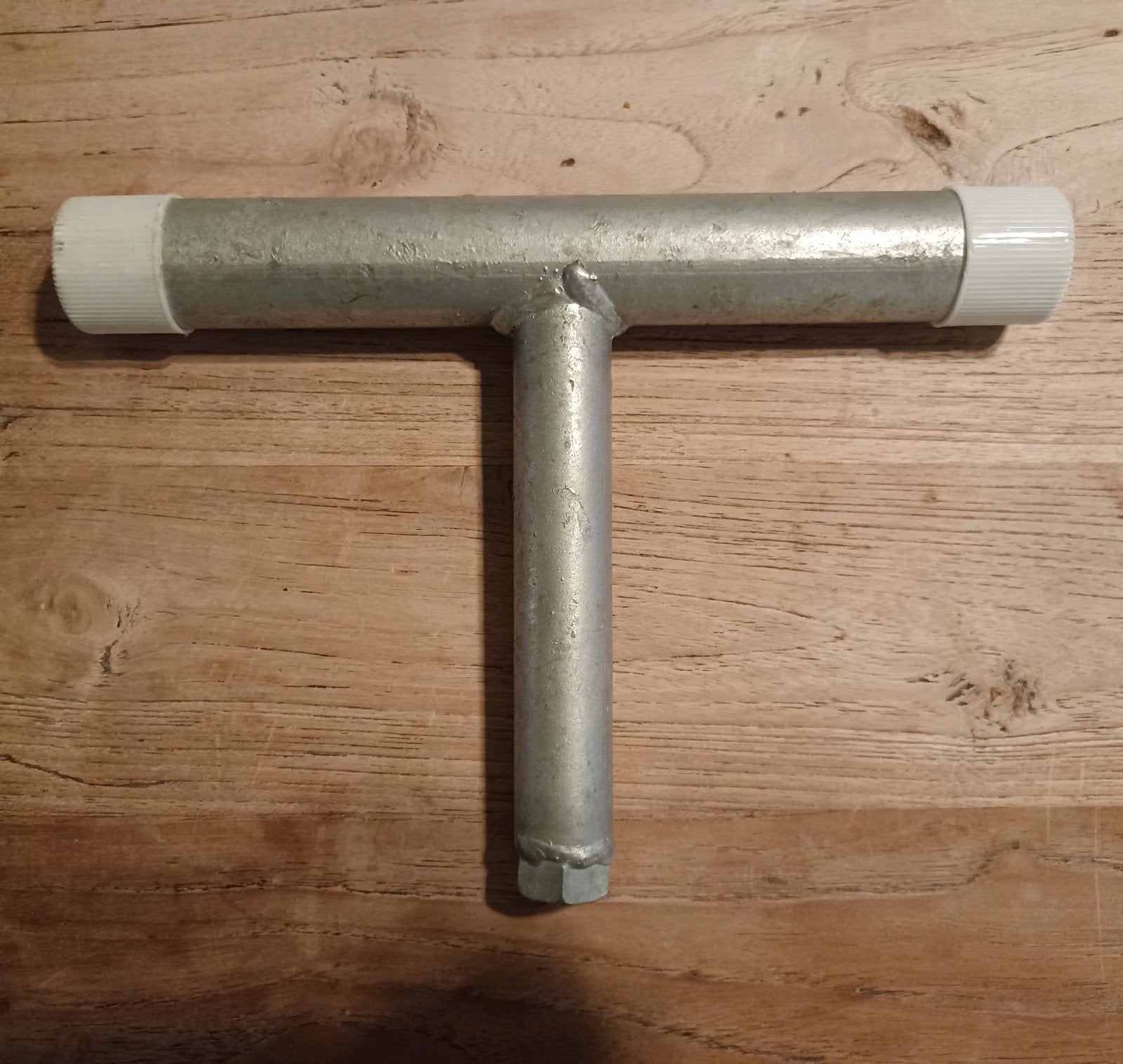 Te huur: handvat voor betonpoer M16, Enlèvement, Neuf, Autres types
