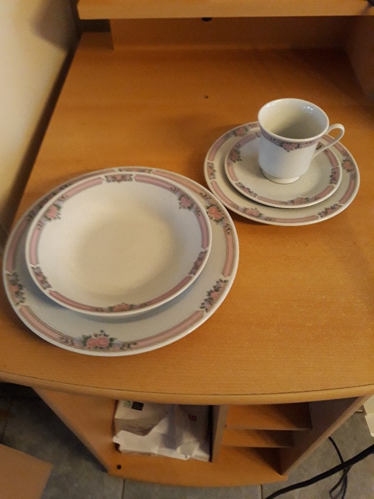 eet en koffieservies voor 10 personen, Huis en Inrichting, Ophalen of Verzenden