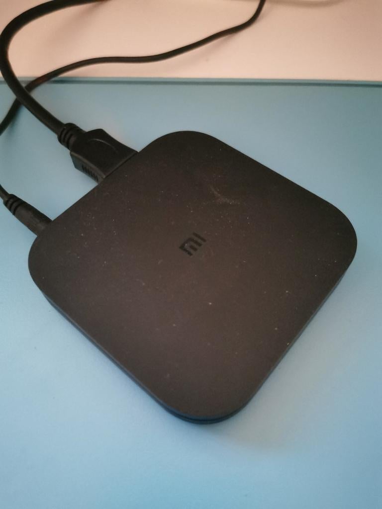 mibox 4 smart. Android streaming box, Philips, LCD, 80 à 100 cm, Utilisé