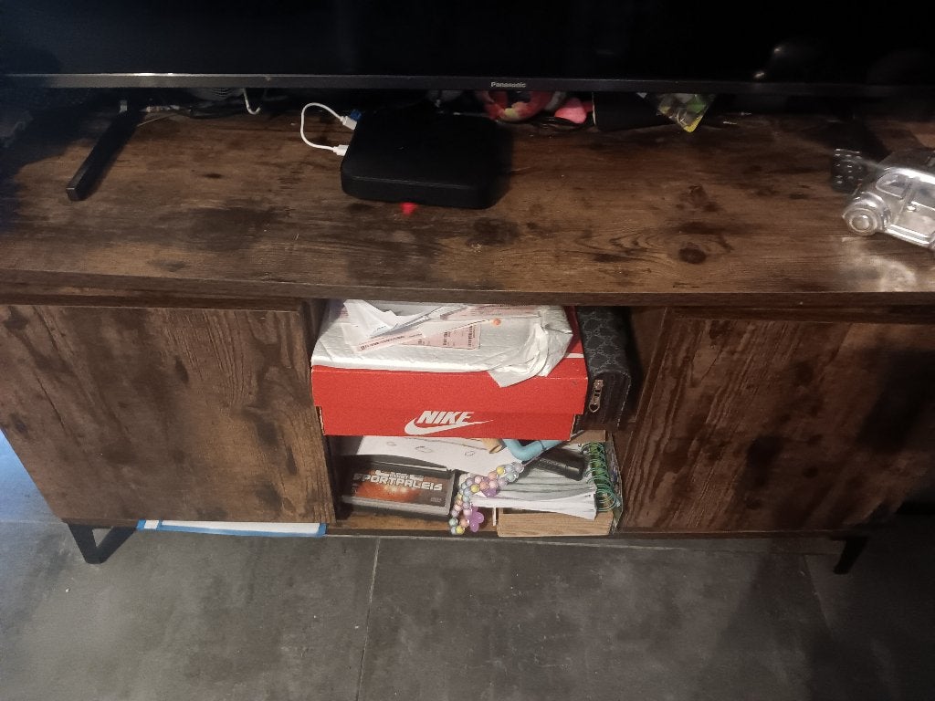 Tv kast, Ophalen