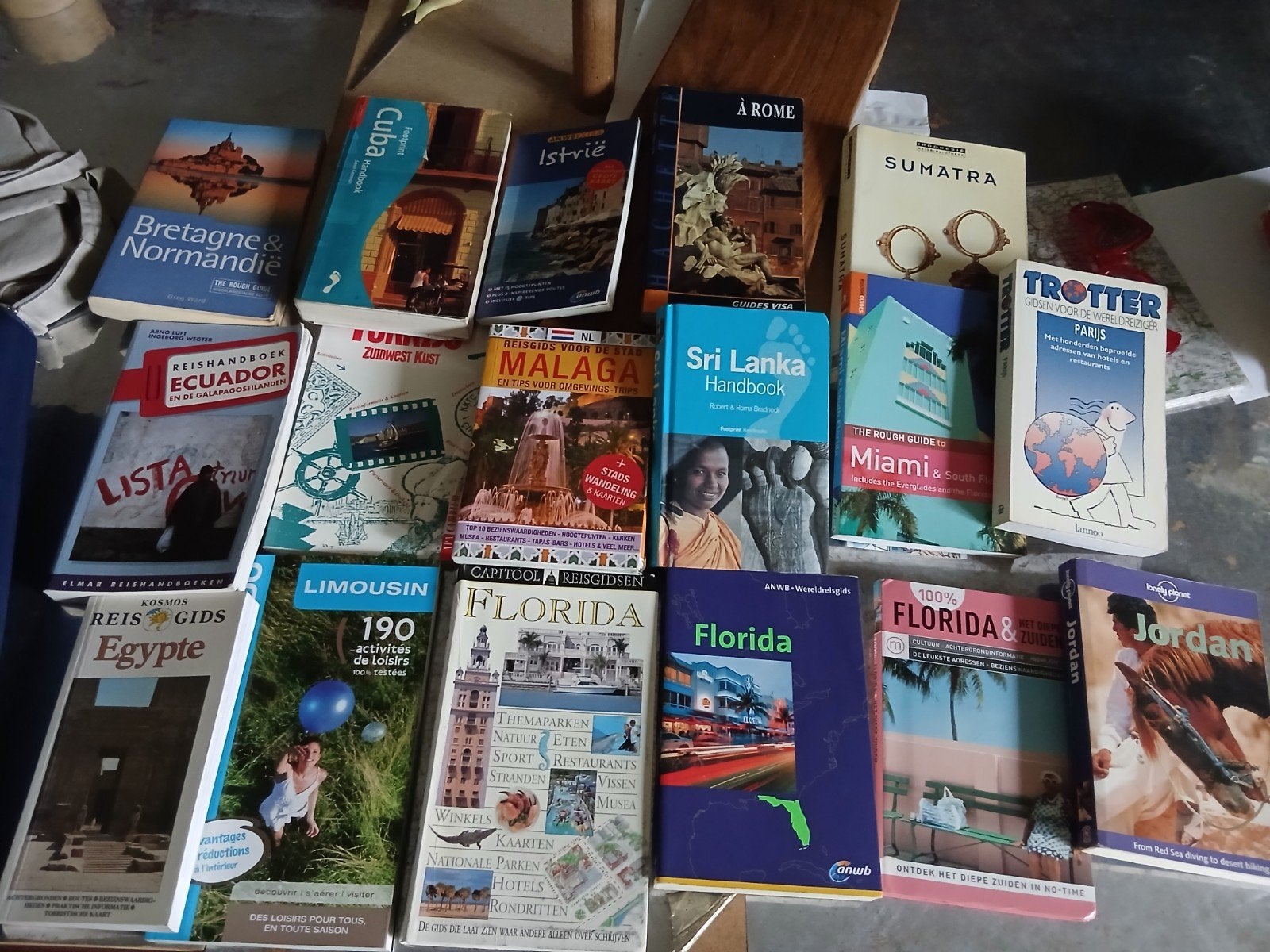 Reisgidsen, Boeken, Reisverhalen, Ophalen