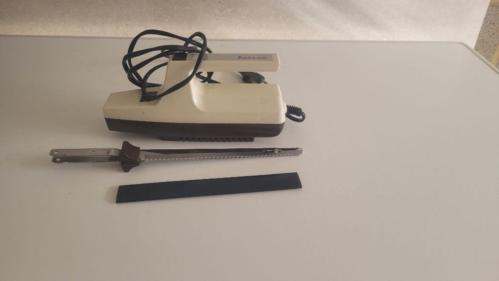 elektrisch mes voor in de keuken, Huis en Inrichting, Snijmachine, Ophalen, Gebruikt