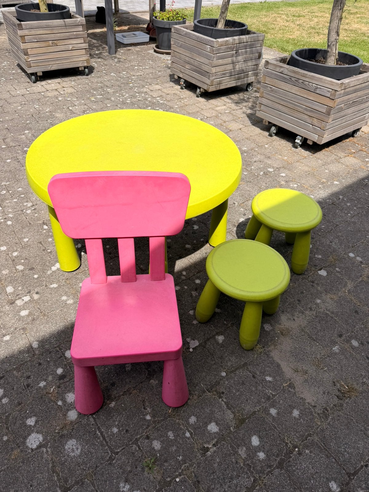 Tafel, krukjes en stoetje ikea, Enlèvement, Utilisé