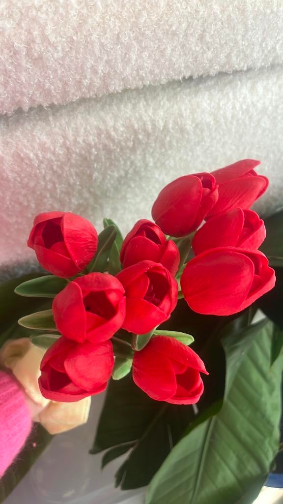 Lot 10 tulipes artificielles neuves rouge, Enlèvement ou Envoi